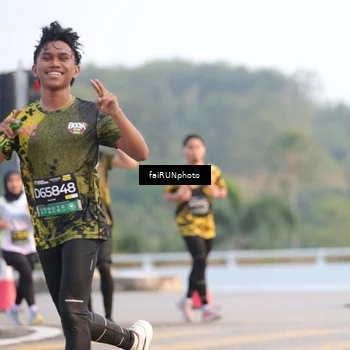 Runner Photo 6486480