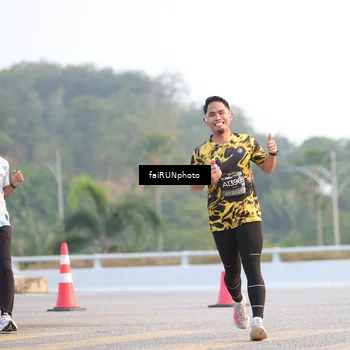 Runner Photo 6486495