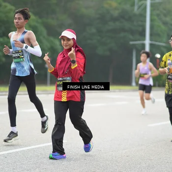 Runner Photo 6486535