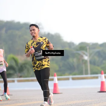 Runner Photo 6486537