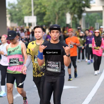 Runner Photo 6486546