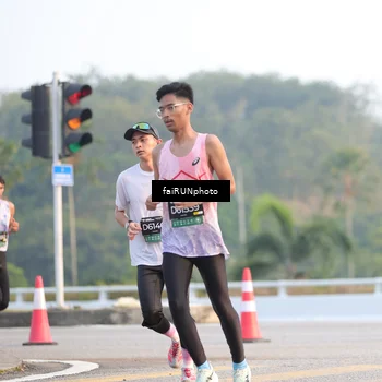 Runner Photo 6486559