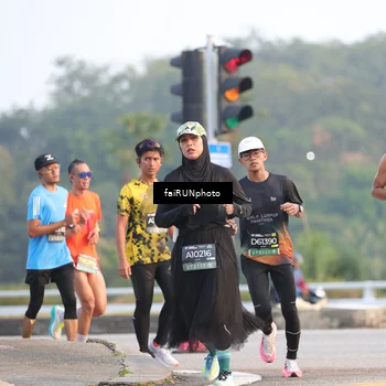 Runner Photo 6486580