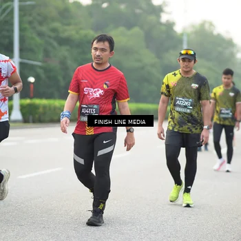 Runner Photo 6486609