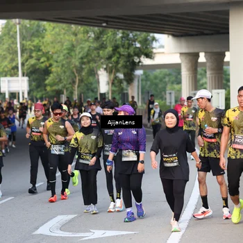 Runner Photo 6486665