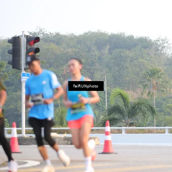 Runner Photo 6486671