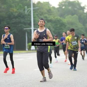 Runner Photo 6486695