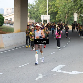 Runner Photo 6486703