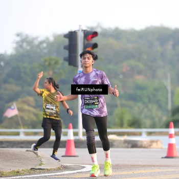 Runner Photo 6486707