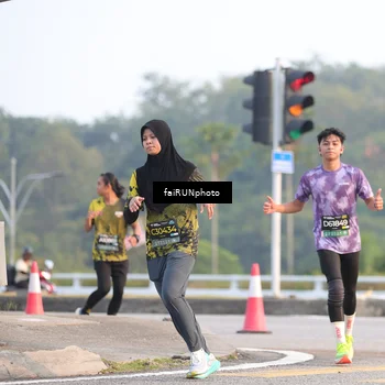 Runner Photo 6486709