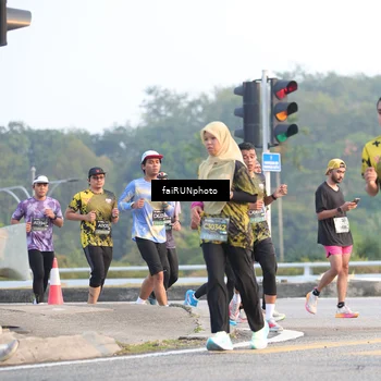 Runner Photo 6486753