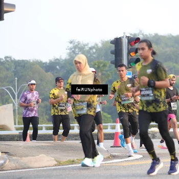 Runner Photo 6486771