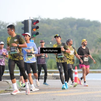 Runner Photo 6486772