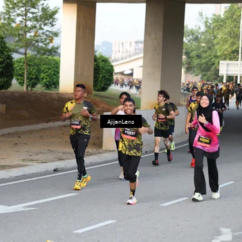 Runner Photo 6486798