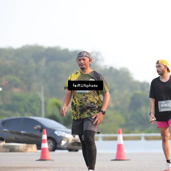 Runner Photo 6486816