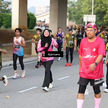 Runner Photo 6486826