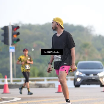 Runner Photo 6486868