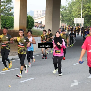 Runner Photo 6486881