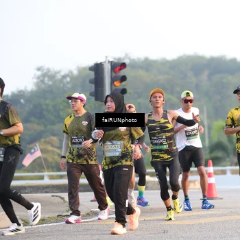 Runner Photo 6486912