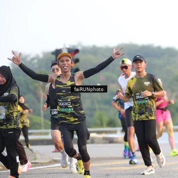 Runner Photo 6486927