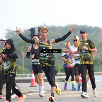 Runner Photo 6486928
