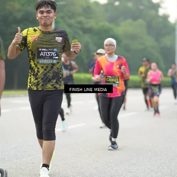 Runner Photo 6486937
