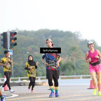 Runner Photo 6486972