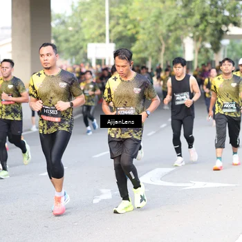 Runner Photo 6486987