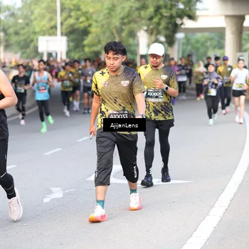 Runner Photo 6486992