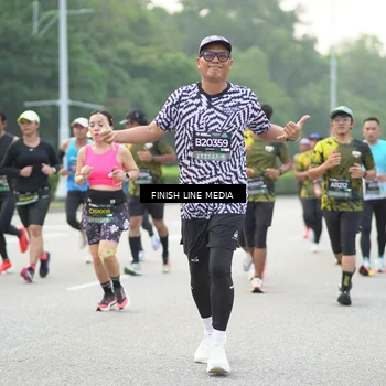 Runner Photo 6487010
