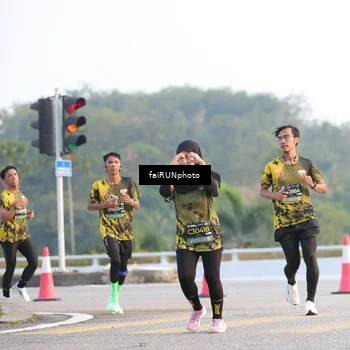 Runner Photo 6487025