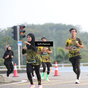 Runner Photo 6487046
