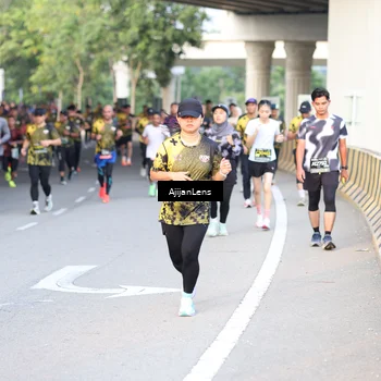 Runner Photo 6487055