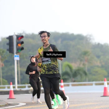 Runner Photo 6487063