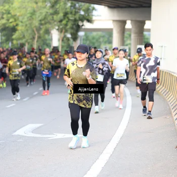Runner Photo 6487079