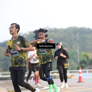Runner Photo 6487087
