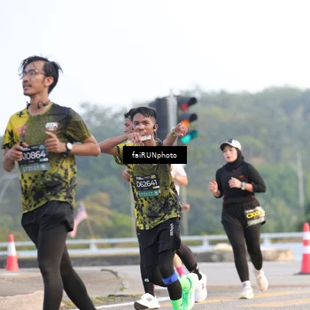 Runner Photo 6487089