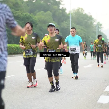 Runner Photo 6487102