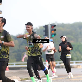 Runner Photo 6487108