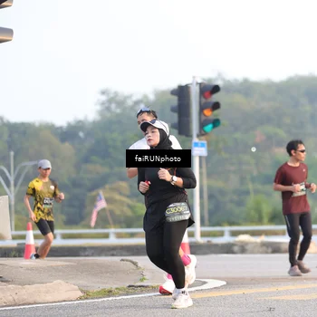 Runner Photo 6487126