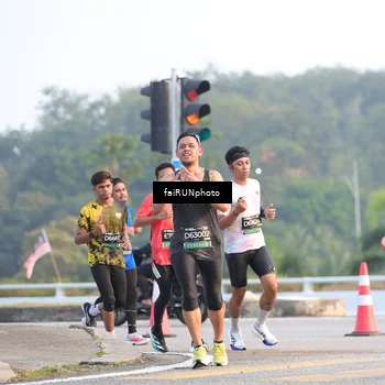Runner Photo 6487166