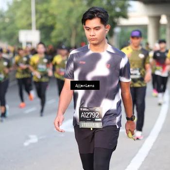 Runner Photo 6487178