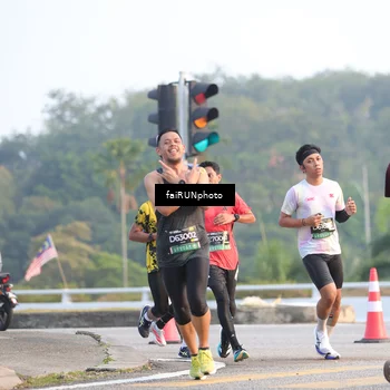 Runner Photo 6487183