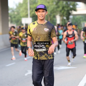 Runner Photo 6487207