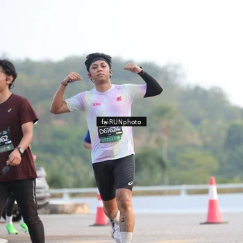 Runner Photo 6487218