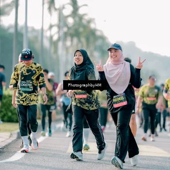 Runner Photo 6487221