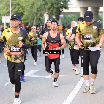 Runner Photo 6487238