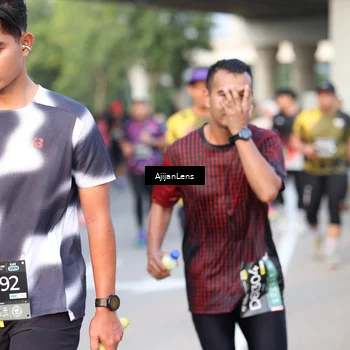 Runner Photo 6487242