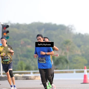 Runner Photo 6487251