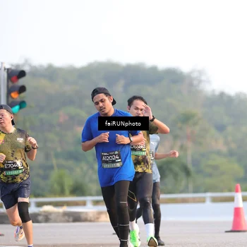 Runner Photo 6487252